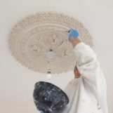 Fixing a plaster rose